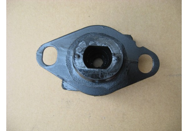 опора двигуна ліва Renault Scenic, Megane, 7700427286, для АКПП